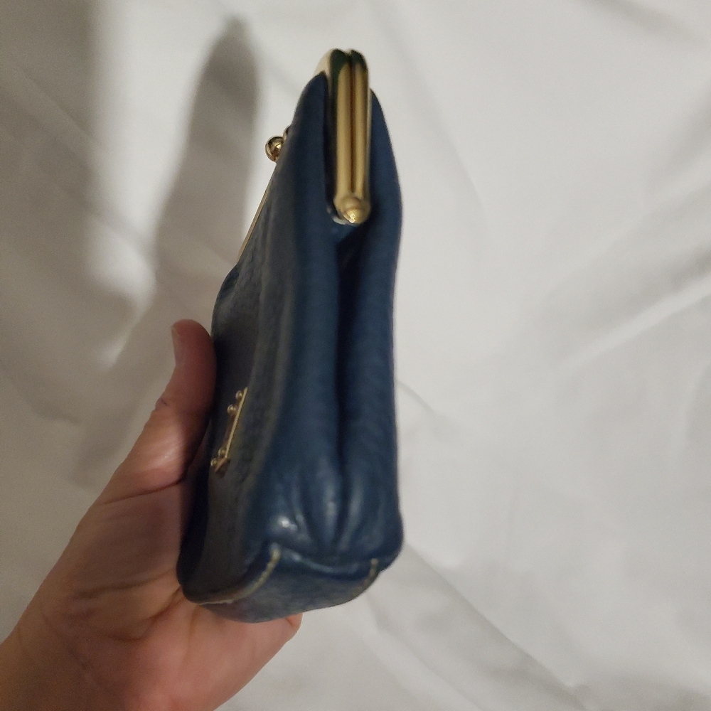 Dooney & Bourke Kisslock Coin Wallet Pebble Leather Blue (NEW without Tags) - Picture 7 of 12